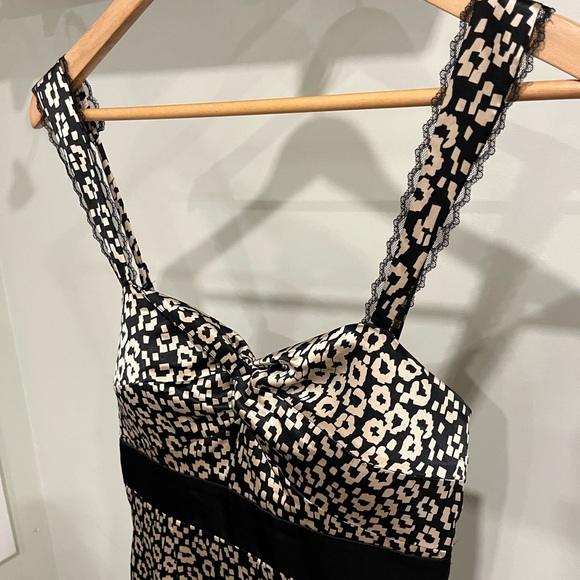 Vintage Guess Fitted Dress - Picture 3 of 6